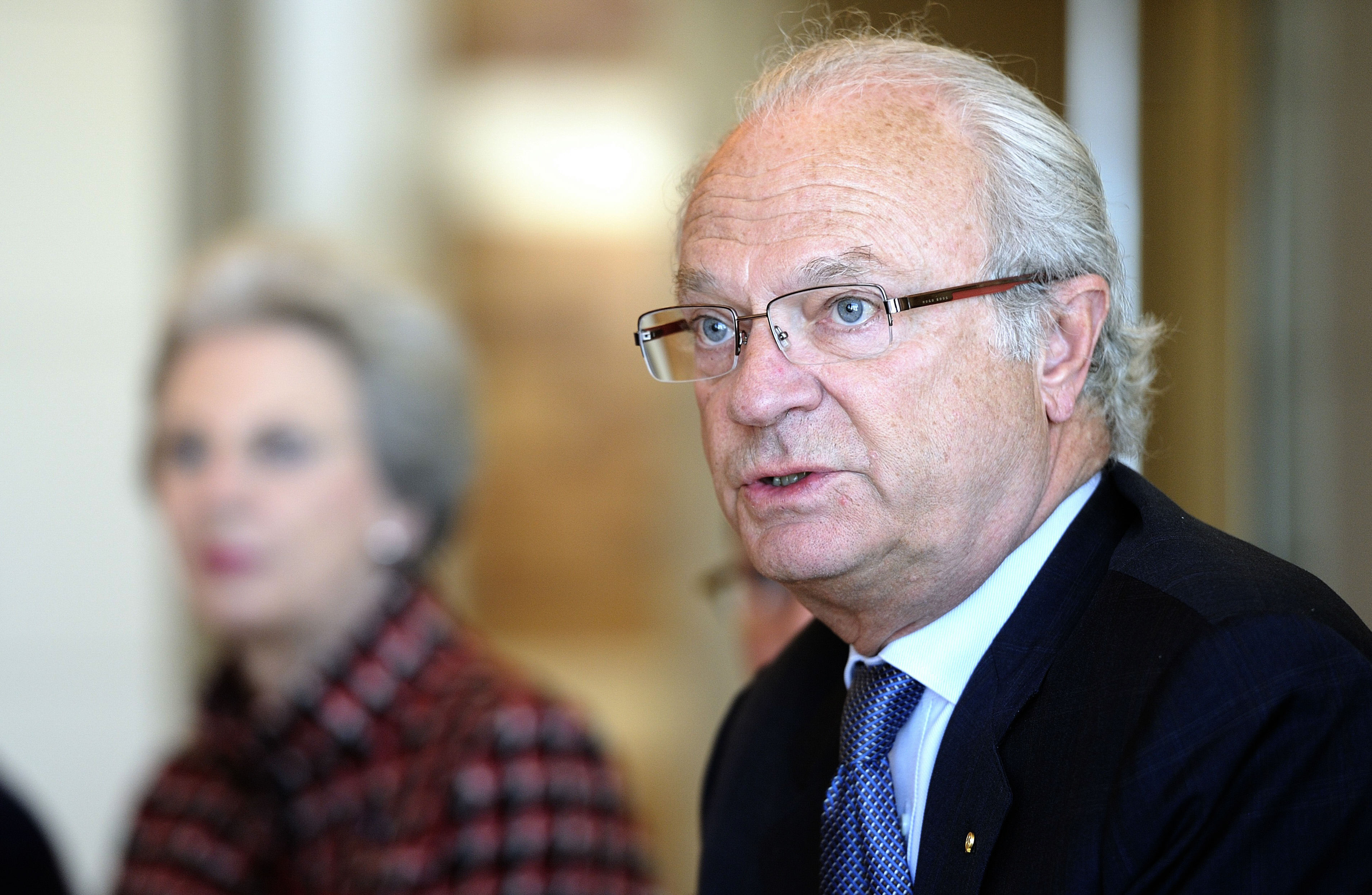 Kong Carl Gustaf har svært ved at udføre sit arbejde, når medierne gør grin med ham