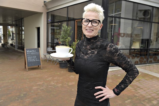 Marian Hjermitslev åbner butik og kaffebar i Reberbansgade i Aalborg 20. september. Foto: Bente Poder Birgit Eriksen og Bente Poder (foto)