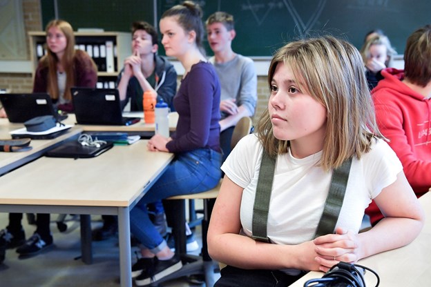 Øv. Først fik eleverne at vide, at 9.C var den klasse i Nordjylland med mest fravær, og derfor ventede der dem fire skolelørdage... Margit Sig og Torben Hansen (foto)