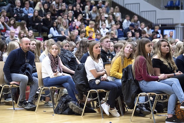 Hele 1240 skolelever fra de ældste klasser deltog i Ungevalg 2017 i Arena Nord. Foto: Lars Pauli Hans Christensen