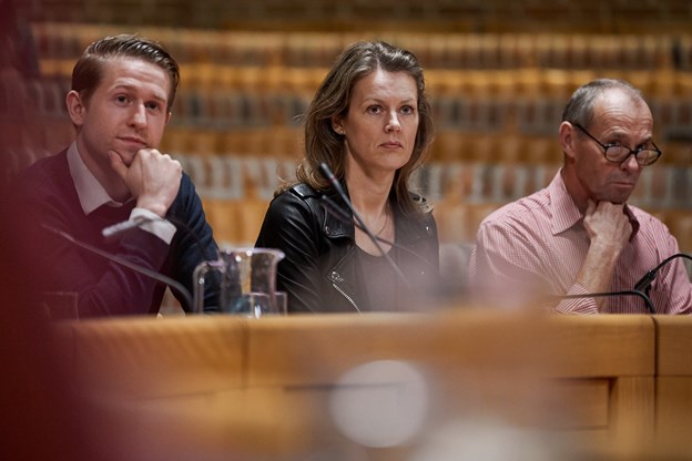Tre nye byrådsmedlemmer på stribe: Tobias Bøgeskov (S), Christina Halkjær (S) og Bjarne Jensen. Jesper Schouenborg og Henrik Bo (foto)