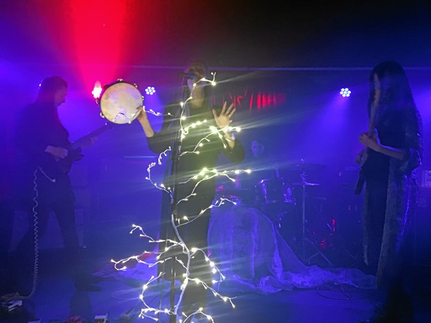 Lucidvox fra Rusland leverede udknaldet, frigjort psychrock på 1000Fryd. Foto: Radio NORDJYSKE Anders Fuglsang