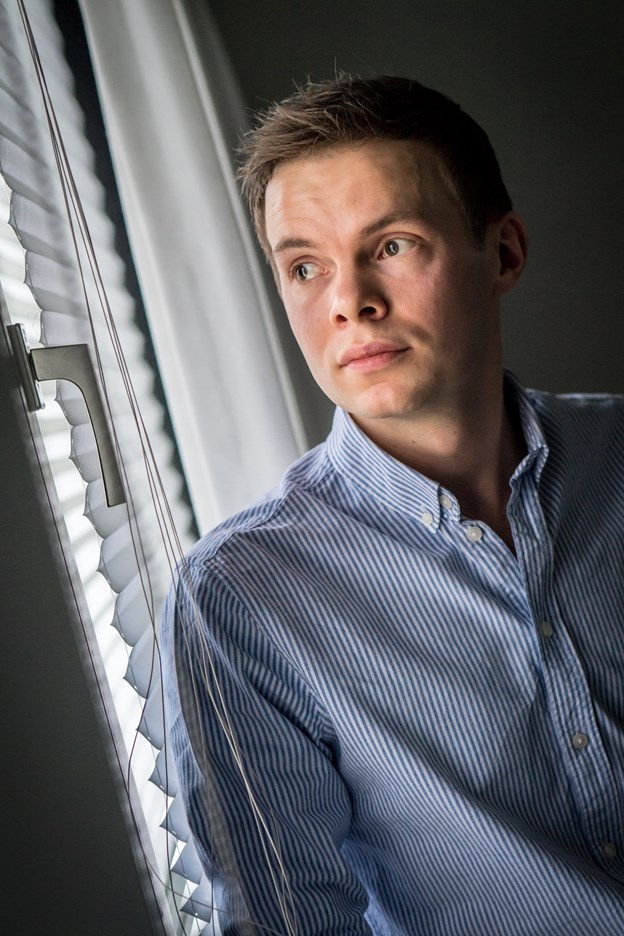 Theis Hollænder sigter efter luksus. Sara Skovrup og Martin Damgård (Foto)