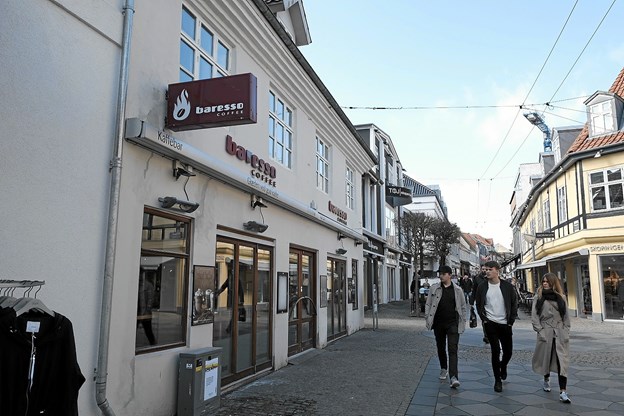 Siden januar er gæsterne blevet henvist til Baresso på Nytorv, men det er slut fra på fredag. Camilla Gammelgaard og Lasse Sand (foto)