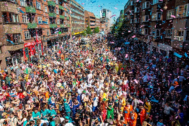 Også DSB kan mærke, at Aalborg Karneval vokser år for år. Arkivfoto: Laura Guldhammer Katrine Schousboe