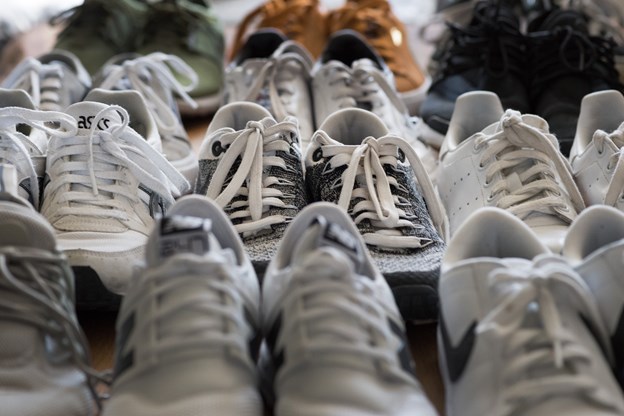 Hendes egen passion for sneakers blev motivationen bag at starte et marked, hvor man kan sælge ud af sin samling og finde nye ting. Camilla Gammelgaard og Matthew Burnett (foto)