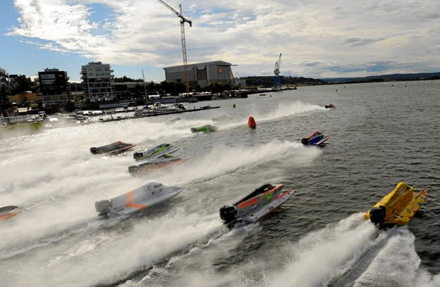 Fjorden bliver en en stund omdannet til racerbane. Privatfoto Katrine Schousboe