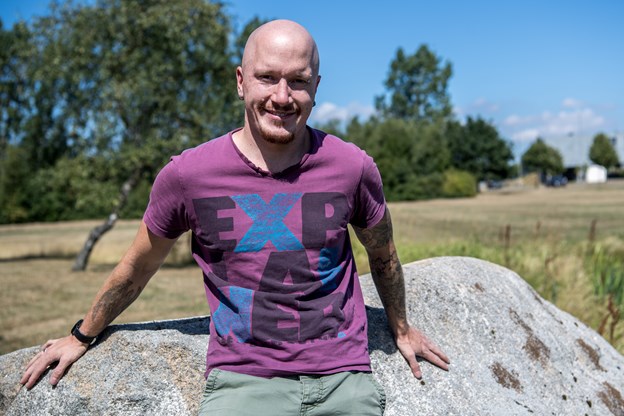 27-årige Emil Vestergaard Brønlund-Petersen har haft god glæde af, at mødes i et fællesskab med syv andre mænd og Kurt Kristensen. Anne Helene Kahr Thomsen og Andreas Falck (foto)