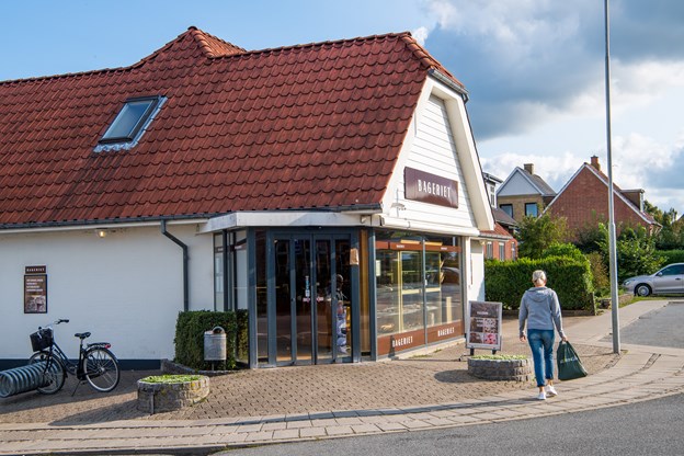 Bageriet på Fruevej, der også har brødudsalg i Løvbjerg, har fået 15.000 kr. i bøde på grund af blandt andet mangelfuld rengøring. Foto: Diana Holm Helle Møller Larsen